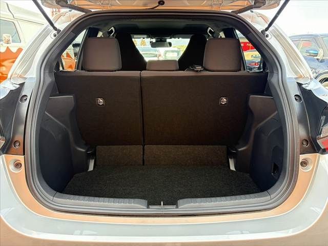 TOYOTA YARIS 2021 Image 31