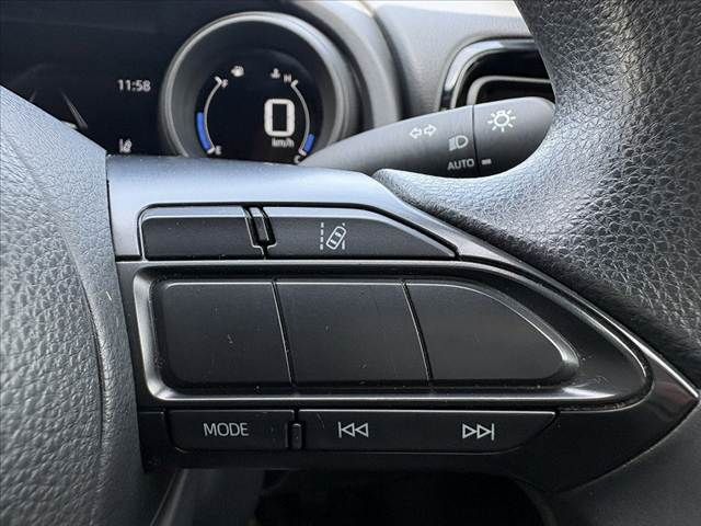 TOYOTA YARIS 2021 Image 31