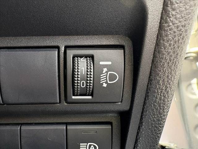 TOYOTA YARIS 2021 Image 31