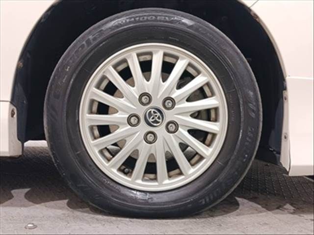 TOYOTA NOAH HYBRID 2015 Image 31