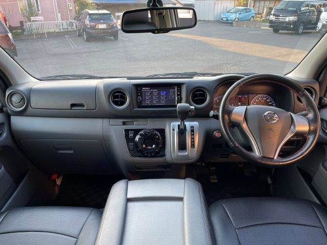 NISSAN NV350 CARAVAN 2018 Image 31