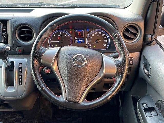NISSAN NV350 CARAVAN 2018 Image 31
