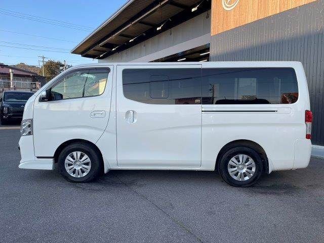 NISSAN NV350 CARAVAN 2018 Image 31
