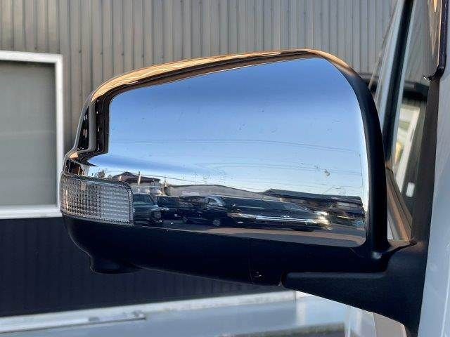 NISSAN NV350 CARAVAN 2018 Image 31