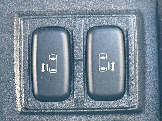 MITSUBISHI DELICA D:5 4WD 2017 Image 31