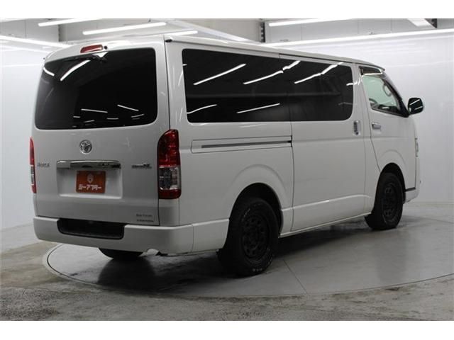 TOYOTA HIACE VAN 2WD 2016 Image 31