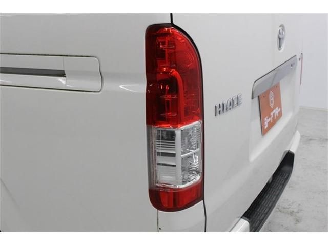 TOYOTA HIACE VAN 2WD 2016 Image 31