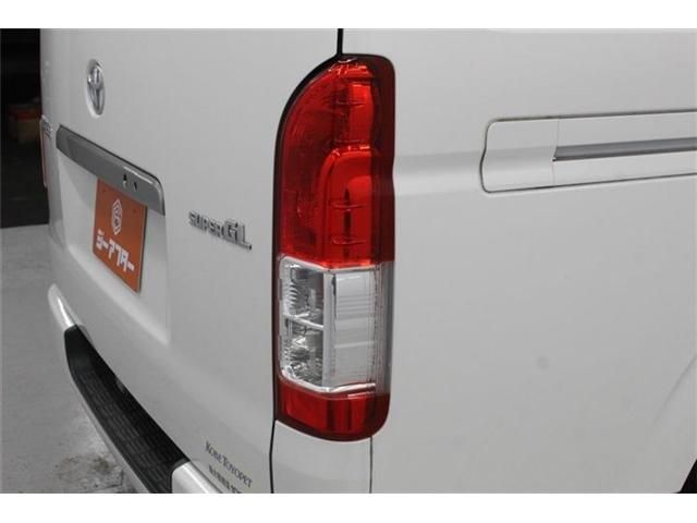 TOYOTA HIACE VAN 2WD 2016 Image 31
