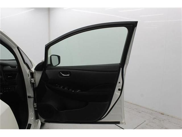 NISSAN LEAF 2022 Image 31