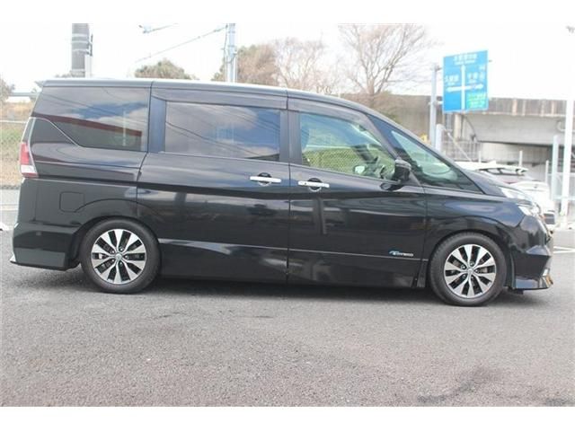 NISSAN SERENA  S-HYBRID 2017 Image 31
