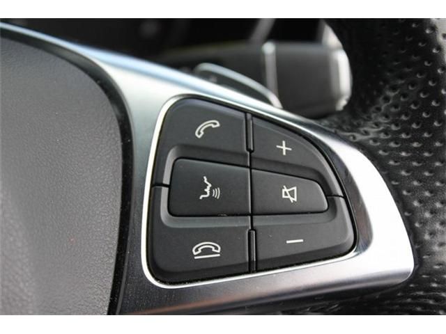 MERCEDES BENZ GLC CL 2018 Image 31