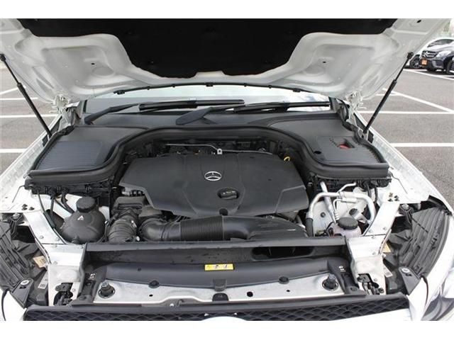 MERCEDES BENZ GLC CL 2018 Image 31