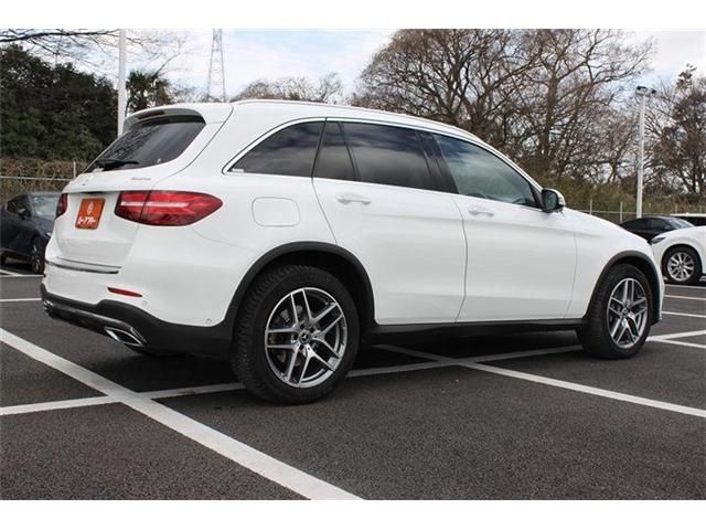 MERCEDES BENZ GLC CL 2018 Image 31