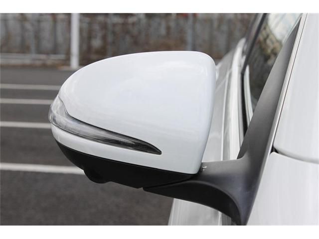 MERCEDES BENZ GLC CL 2018 Image 31