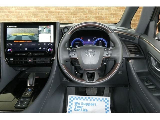 TOYOTA ALPHARD HYBRID 4WD 2023 Image 31