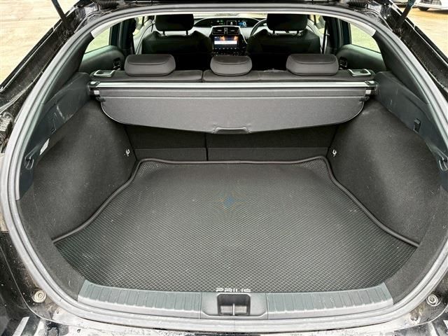 TOYOTA PRIUS 2019 Image 31