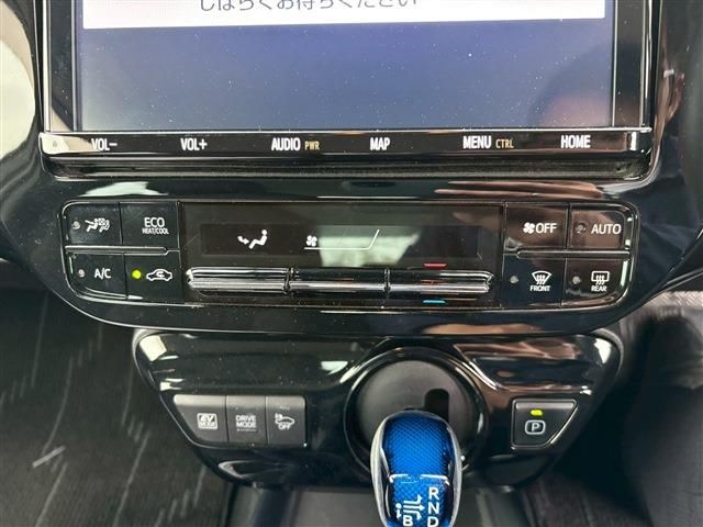 TOYOTA PRIUS 2019 Image 31