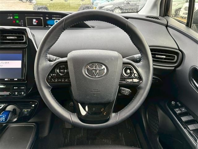 TOYOTA PRIUS 2019 Image 31