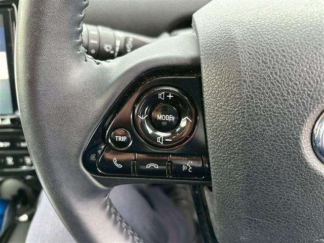 TOYOTA PRIUS 2019 Image 31