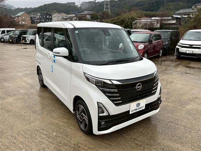 NISSAN ROOX 2024 Image 31