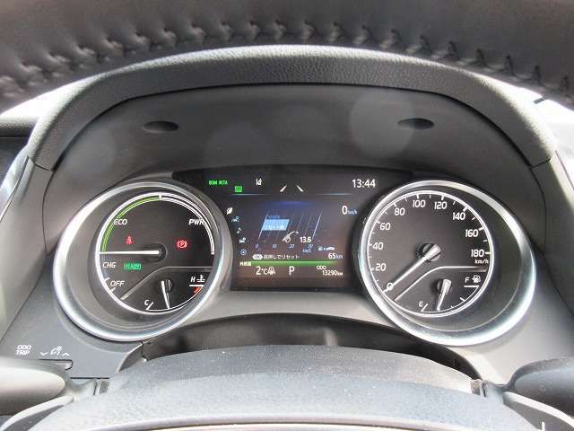 TOYOTA CAMRY HYBRID 2023 Image 31