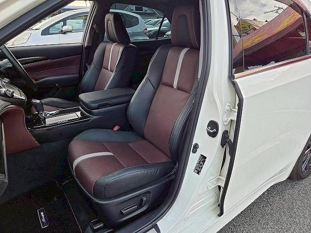 TOYOTA CROWN SEDAN HYBRID 2015 Image 31