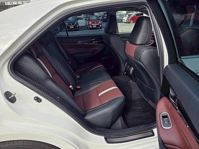 TOYOTA CROWN SEDAN HYBRID 2015 Image 31