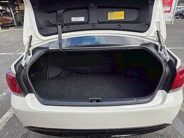 TOYOTA CROWN SEDAN HYBRID 2015 Image 31