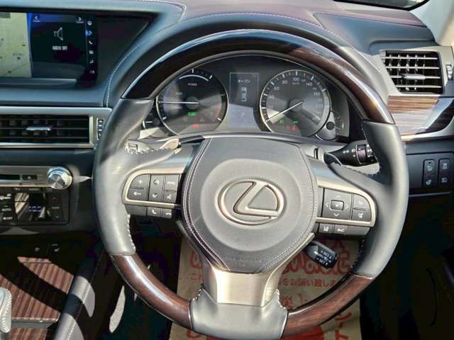 TOYOTA LEXUS GS300H 2017 Image 31