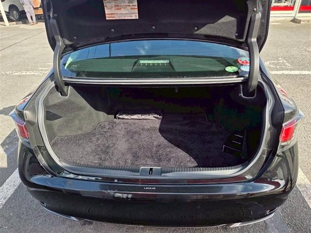 TOYOTA LEXUS GS300H 2017 Image 31