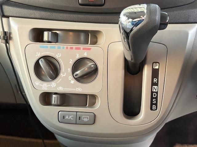 TOYOTA PIXIS EPOCH 2016 Image 31