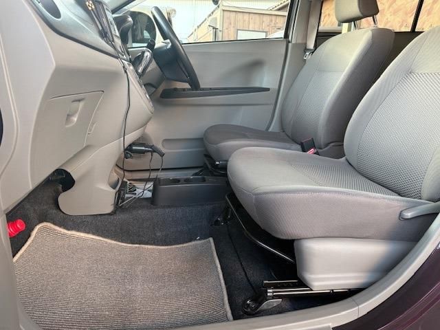 TOYOTA PIXIS EPOCH 2016 Image 31