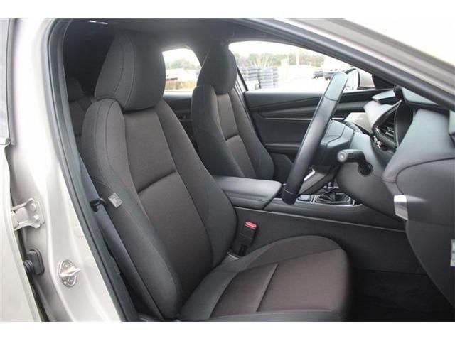 MAZDA 3 FASTBACK 2023 Image 31