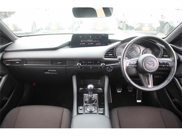 MAZDA 3 FASTBACK 2023 Image 31