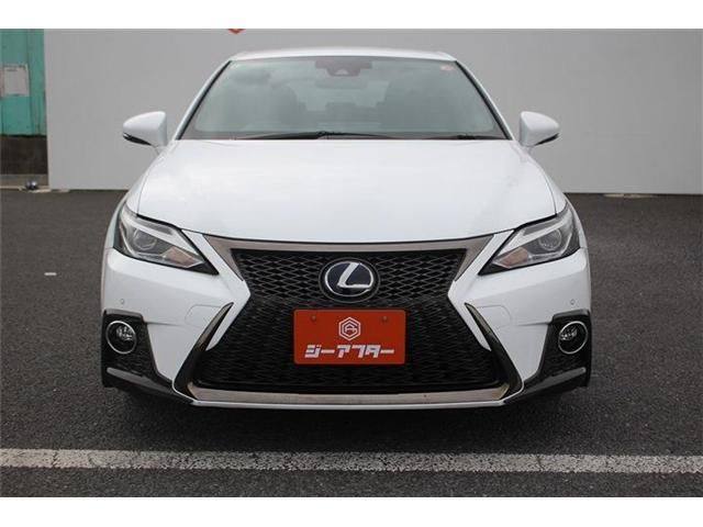 TOYOTA LEXUS CT200H 2017 Image 31