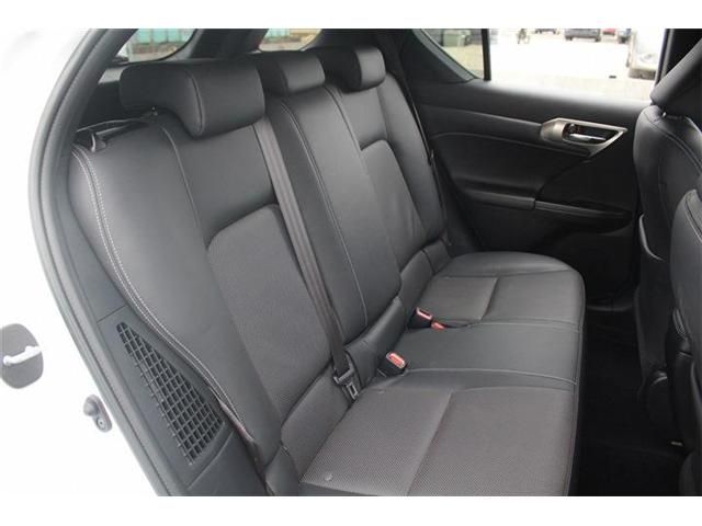 TOYOTA LEXUS CT200H 2017 Image 31