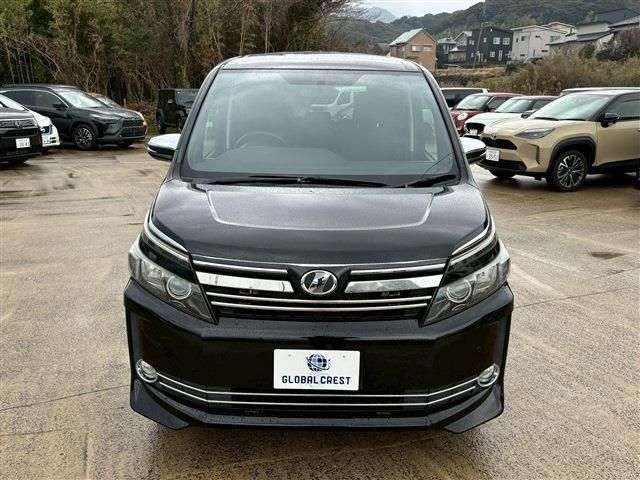 TOYOTA VOXY 2015 Image 31