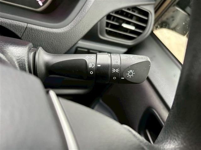 TOYOTA VOXY 2015 Image 31