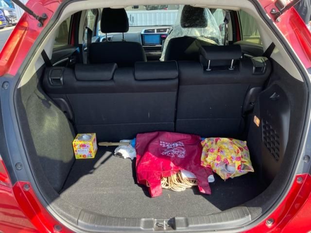 HONDA FIT HYBRID 2016 Image 31