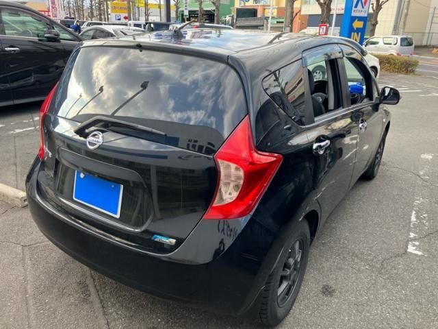 NISSAN NOTE 2012 Image 31