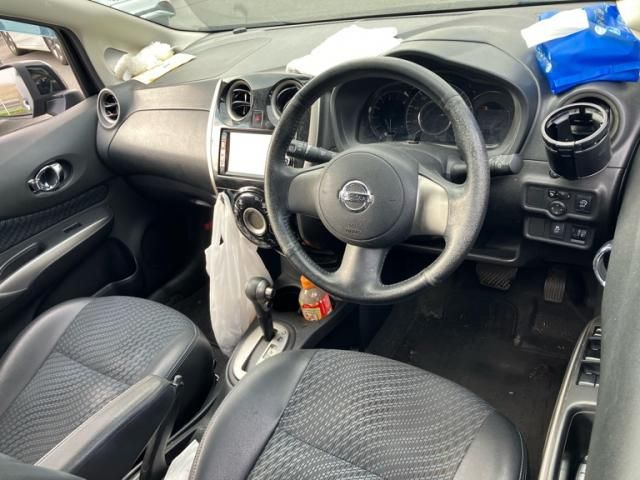 NISSAN NOTE 2012 Image 31