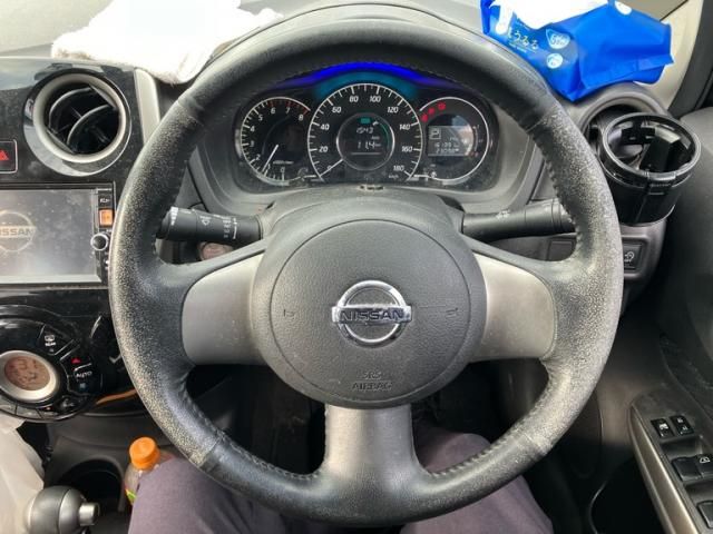 NISSAN NOTE 2012 Image 31