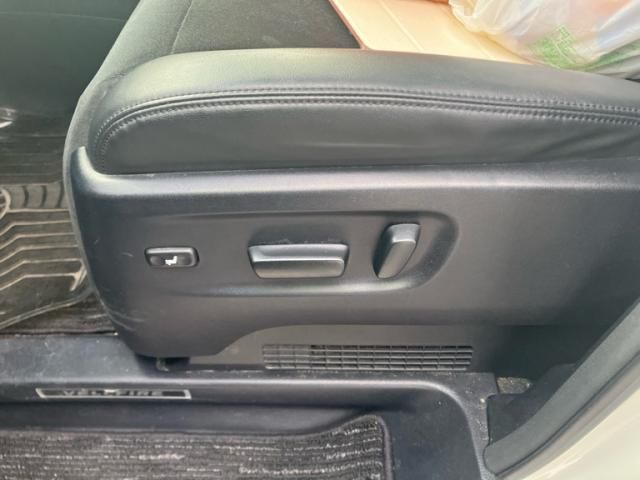 TOYOTA VELLFIRE  HYBRID 4WD 2015 Image 31