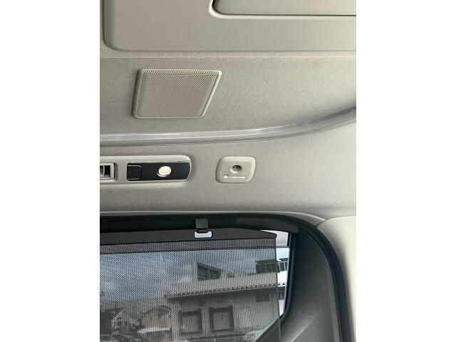 TOYOTA VELLFIRE  HYBRID 4WD 2015 Image 31