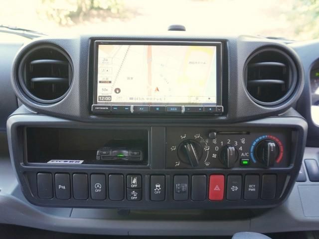 HINO DUTRO 2024 Image 31