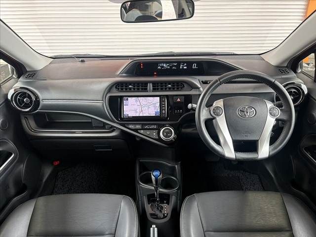 TOYOTA AQUA 2015 Image 31