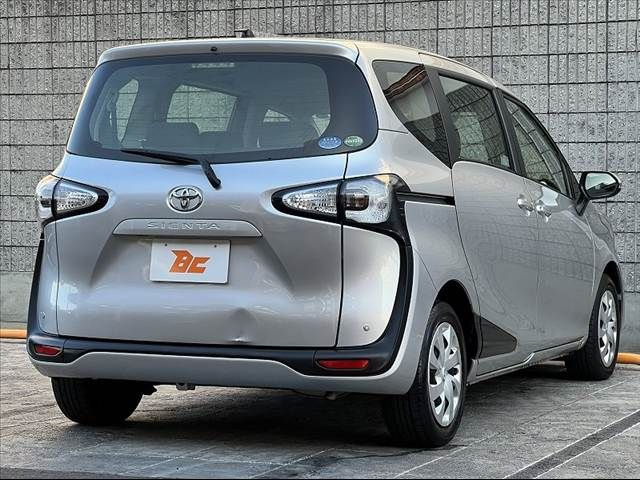 TOYOTA SIENTA 2017 Image 31