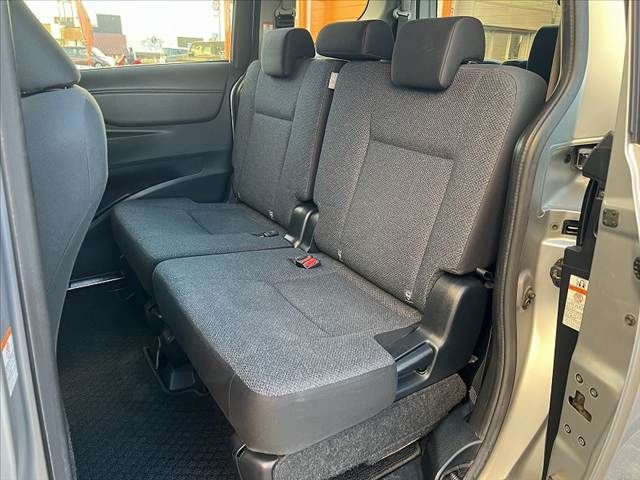 TOYOTA SIENTA 2017 Image 31