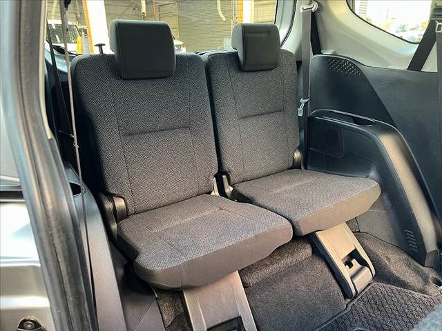 TOYOTA SIENTA 2017 Image 31