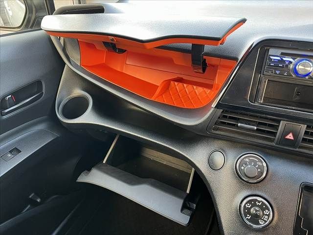 TOYOTA SIENTA 2017 Image 31